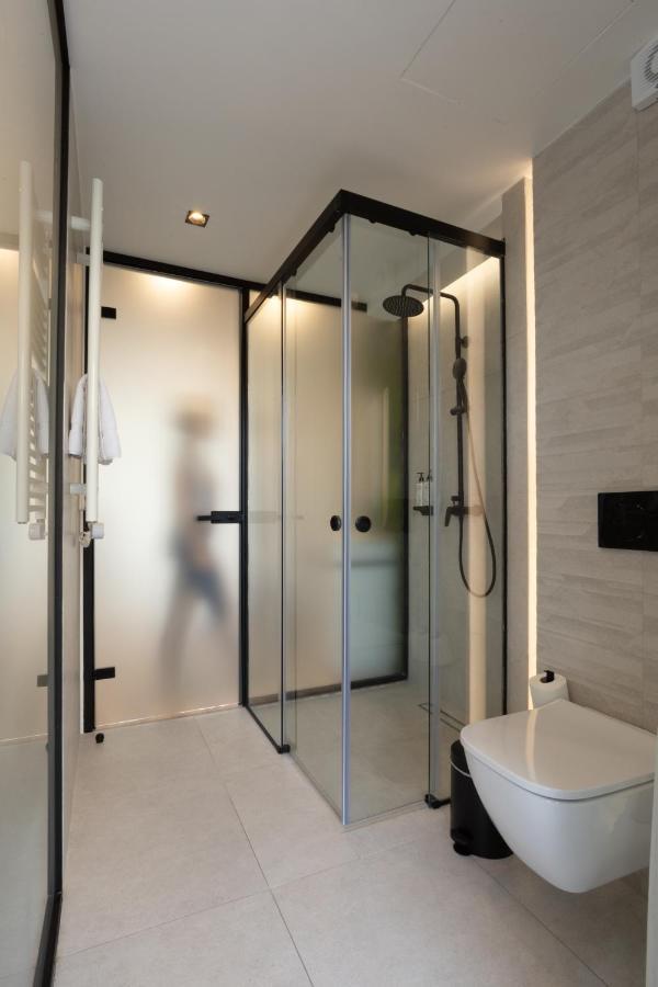 One-Bedroom Suite Jacuzzi